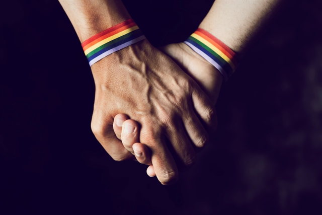 Hands holding Hands holding
